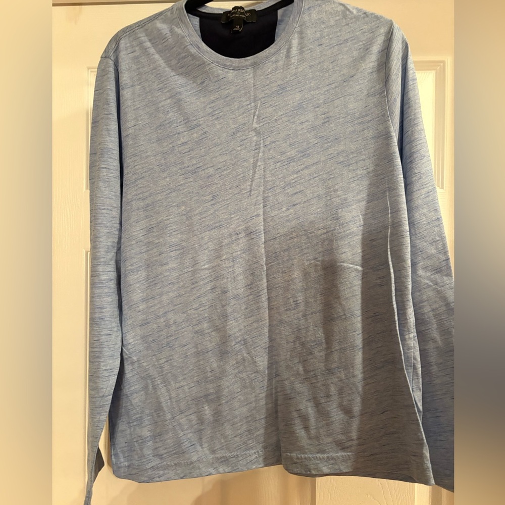 Banana Republic long sleeve blue tee. Size medium.